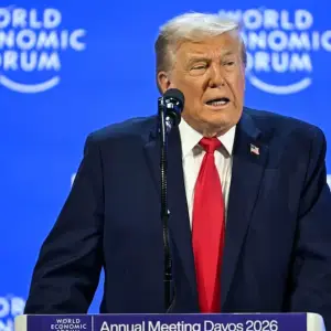 Trump insiste con Groenlandia: "Lo que estoy pidiendo es un pedazo de hielo, frío y mal ubicado"