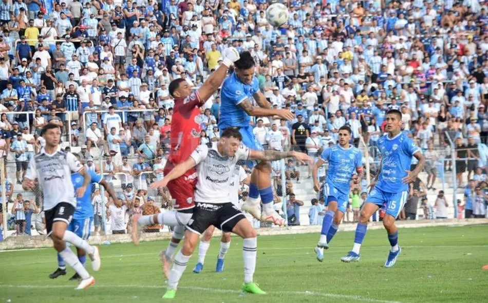 Clásico salteño entre Central y Gimnasia.