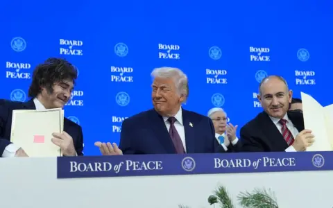 Milei firmó la integración de la Argentina al Consejo de Paz creado por Trump