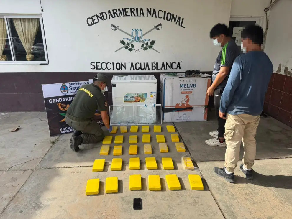 La droga secuestrada en Aguas Blancas