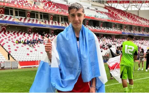 Lucas Scarlato y una polémica sin fin.
