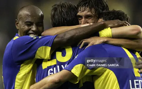 Neri Cardozo, el exfutbolista de Boca que criticó sutilmente a la gestión Riquelme.