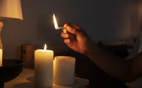 Denuncia por cortes de luz Salta