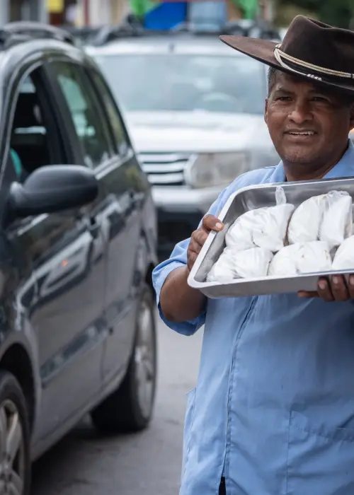 Luis Ance vendedor de empanadillas