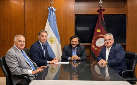 Reunión en Casa de Salta