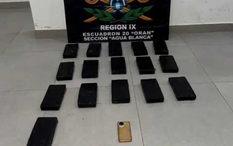 Secuestro de cocaína en Orán.