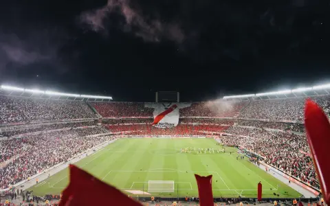 Con abrumadora diferencia sobre el resto, River lidera el ranking de socios tras el relevamiento de la AFA de 2025.