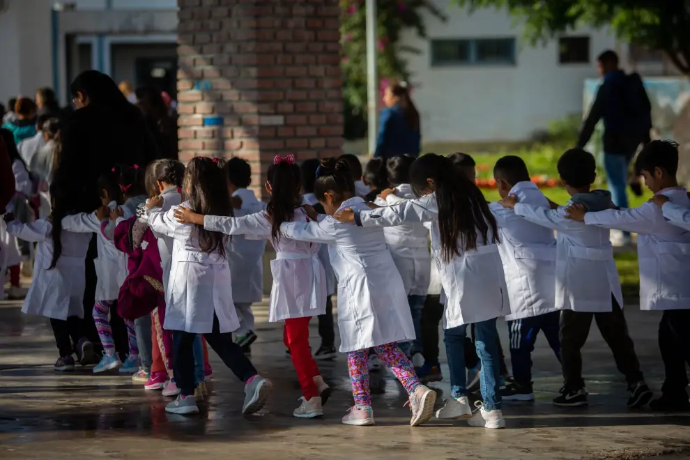 Escuela ciclo lectivo alumnos clases 