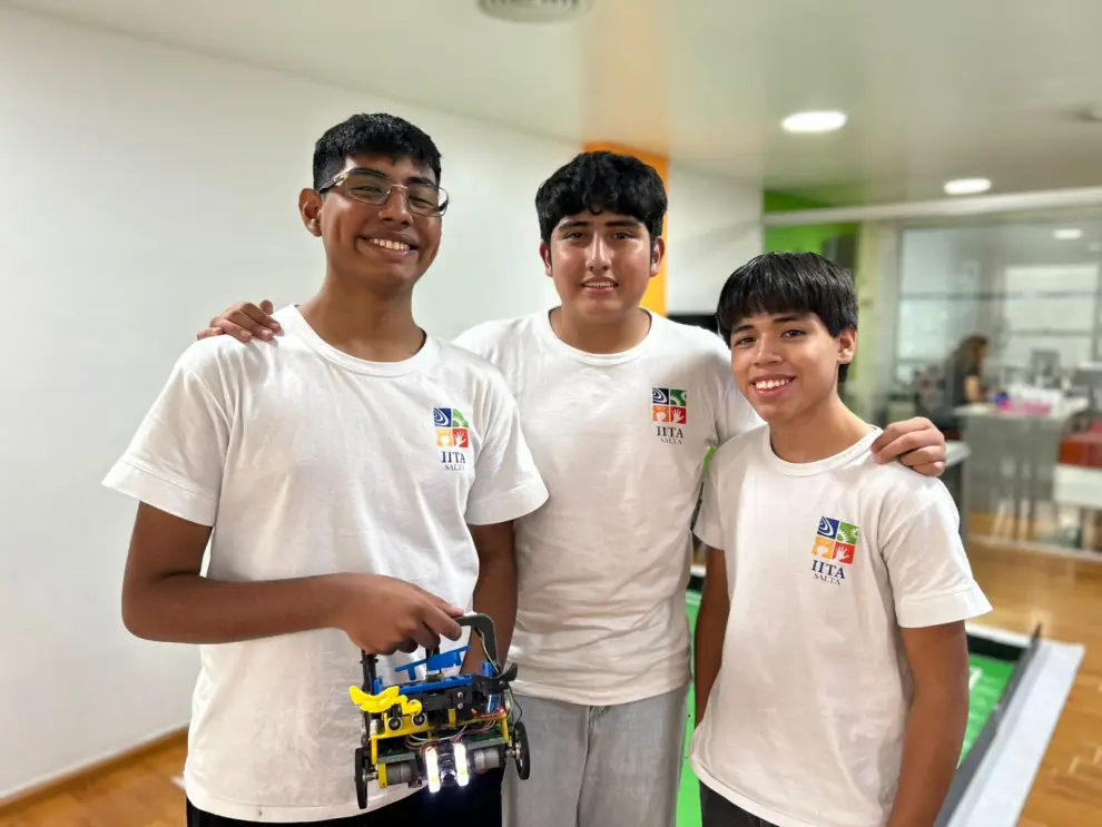 Equipo de Rescue Line que competirá en Corea del Sur