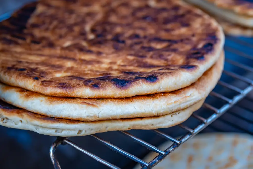 Leonel Romero y su madre venden tortillas