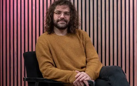 Peter Lanzani