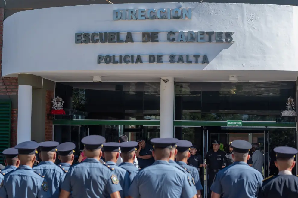 Homenaje a Vicente Cordeyro en la escuela de Cadetes de la policía 