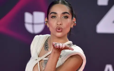 María Becerra