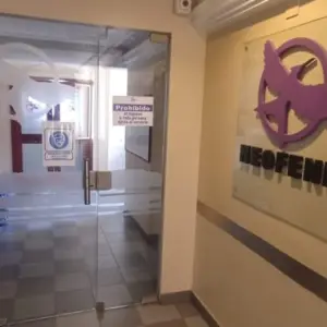 Escándalo: Califican de peculado la causa por el hallazgo de equipos del Hospital Público Materno Infantil en una clínica