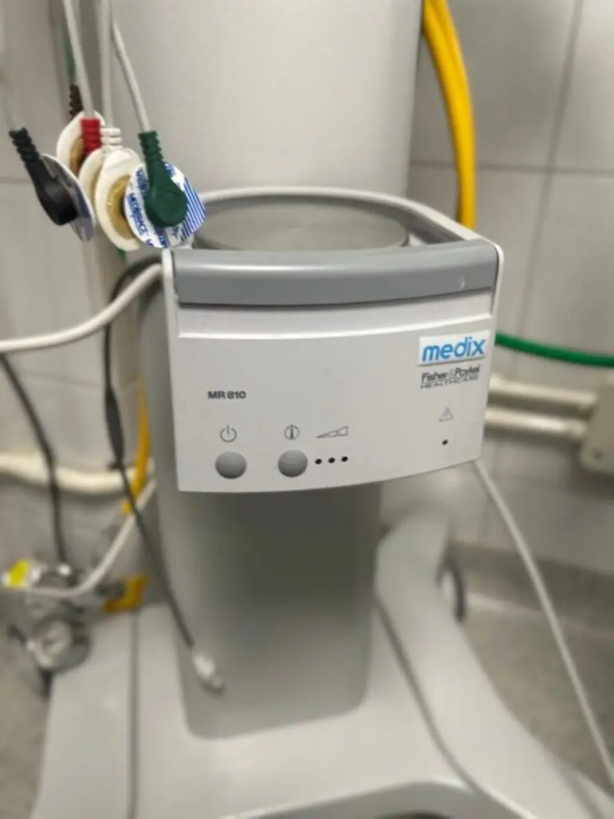 Equipamiento del HPMI detectado en una clínica privada