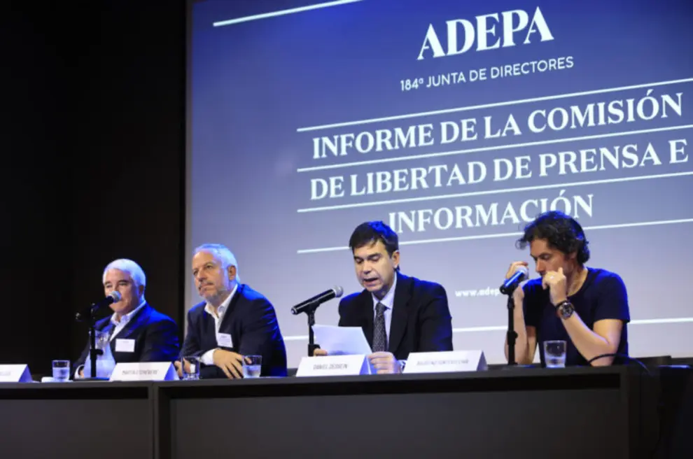 ADEPA advirtió sobre riesgos a la libertad de prensa tras el anuncio del Gobierno