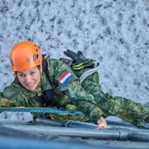 La reina Máxima se unió al Ejército de los Países Bajos para ser soldado