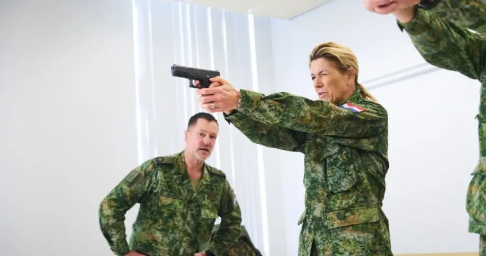 El entrenamiento de la reina Máxima en el Ejército.