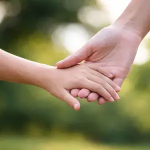 Hermanas unidas por un sueño en Salta: buscan una familia que las adopte juntas
