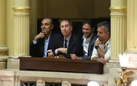 Ignacio Devitt, de las tabacaleras al Gobierno