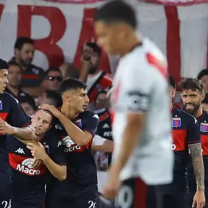Arde River tras la vergonzosa goleada a manos de Tigre: hinchas enfurecidos con el proceso y un Gallardo que minimiza el mal