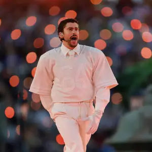 Bad Bunny hizo historia en un show con identidad latina