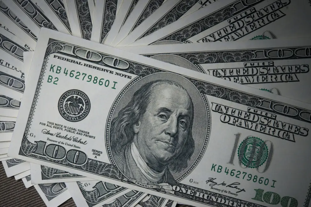 Dolar