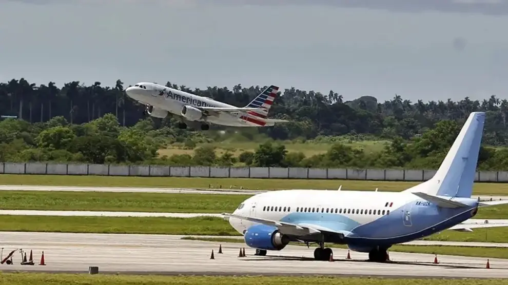 Cuba informó que no hay combustible para aviones.