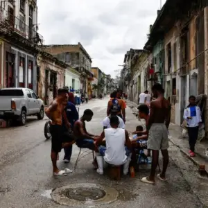 Crisis sin precedentes en Cuba: aviación, cultura, turismo y bancos afectados por la escasez de combustible
