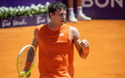 Juan Manuel Cerúndolo festejando su triunfo en el Argentino Open
