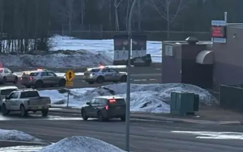 Tiroteo masivo en Canadá.