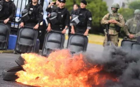 Protesta policial Santa Fe