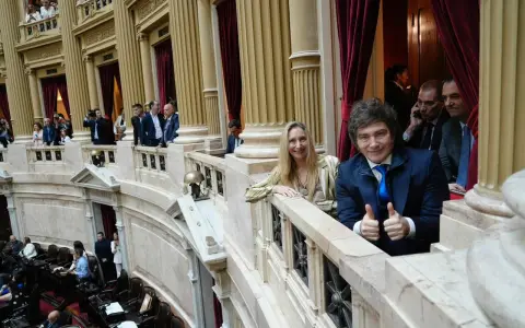 Javier y Karina Milei.