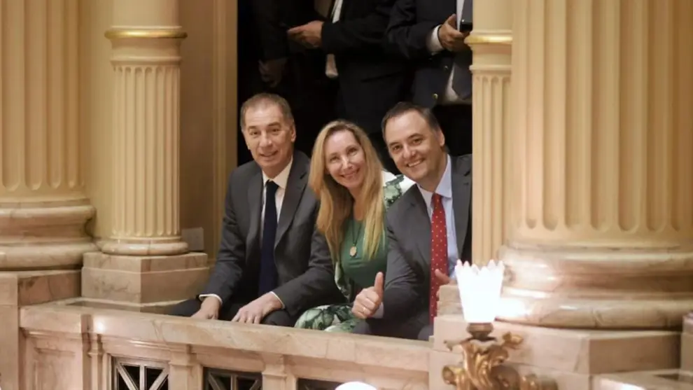 Diego Santilli, Karina Milei y Manuel Adorni en el Congreso (Presidencia)