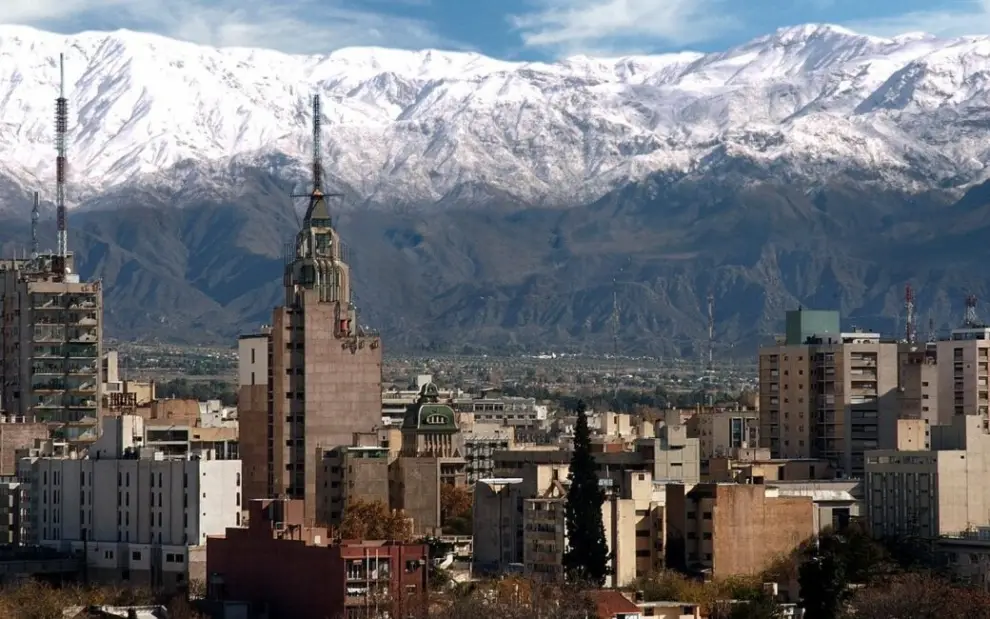 Vista de la ciudad de Godoy Cruz en Mendoza.