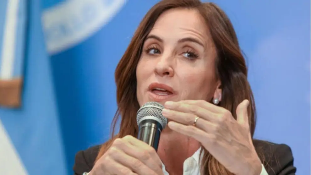 Victoria Tolosa Paz