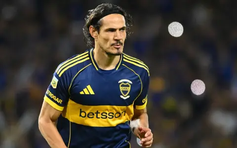 Edinson Cavani, convocado en Boca por primera vez en el año.