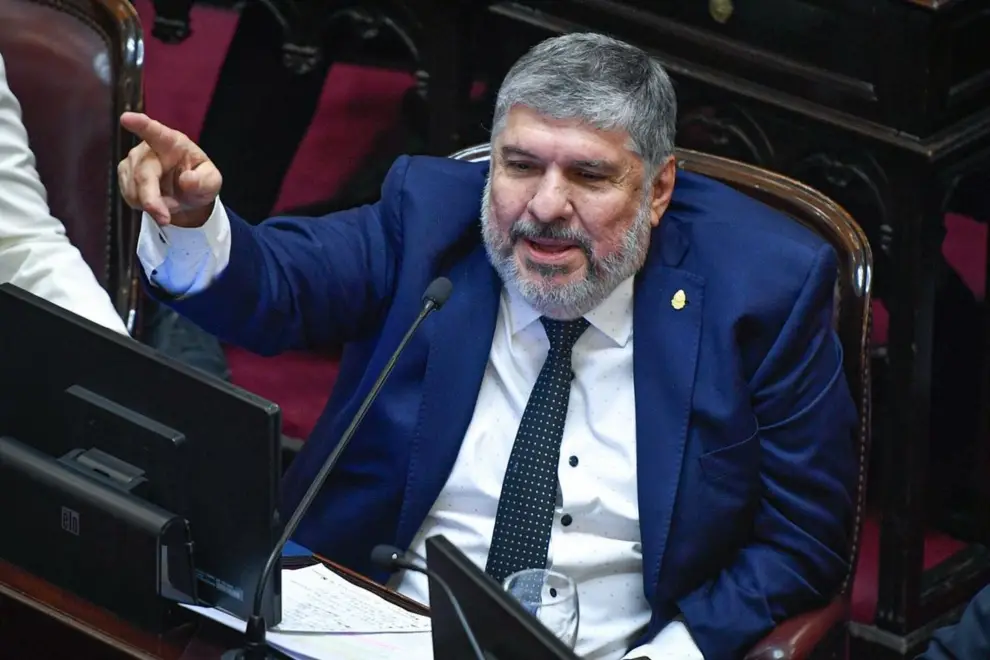 José Mayans cuestionó la reforma laboral.
