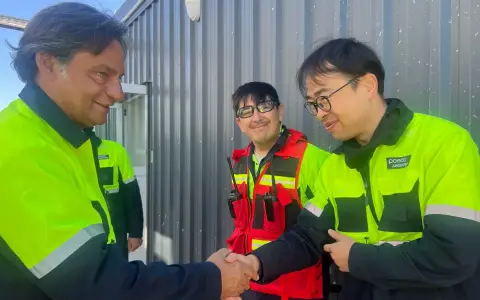 El ministro Ignacio Lupión, en la Puna. Ahora se busca una minería con escala industrial
