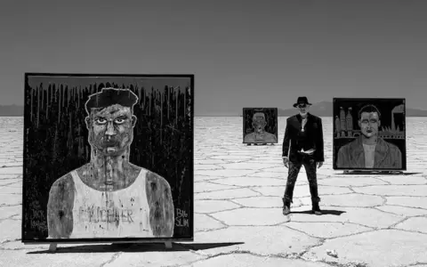 Halfin y Rodriíguez en las Salinas Grandes