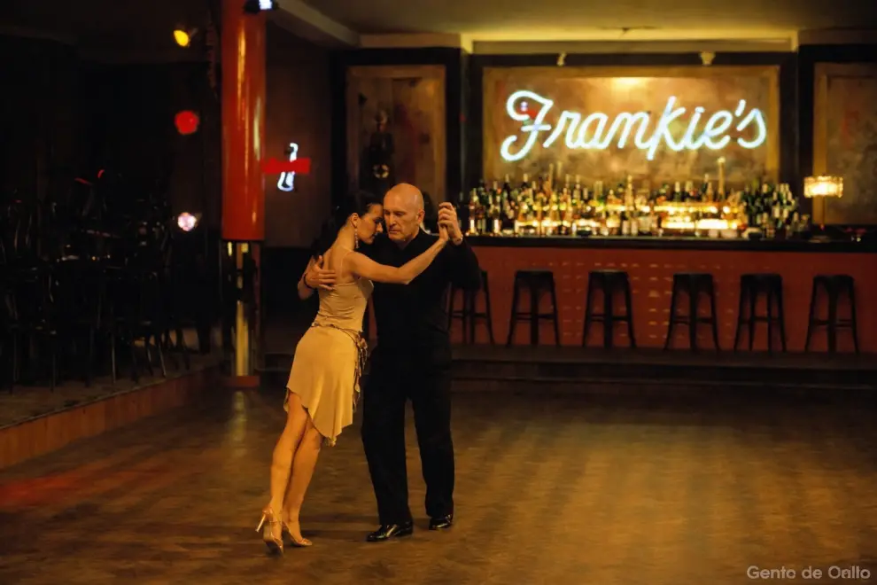 Luciana y Robert en escena de la película “Assassination tango”