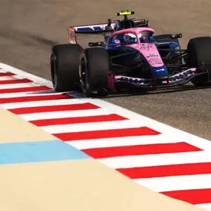 Colapinto fue más rápido que Gasly y terminó 9° en la primera prueba de Bahréin