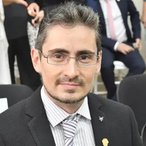 Eduardo Virgili califica de "estafa piramidal" el intento oficialista de reinstaurar la ley de lemas en Salta