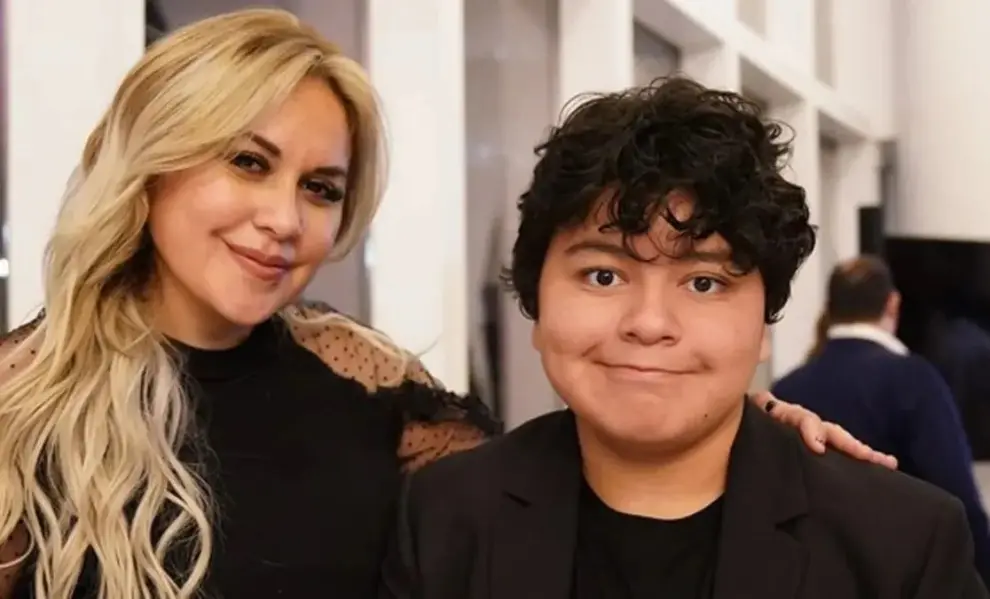 Verónica Ojeda y Dieguito Fernando.