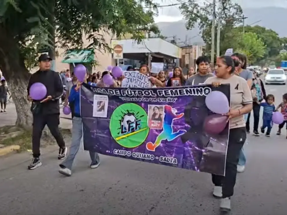 Movilización para pedir justicia en Quijano. (Gentileza Héctor Chocobar)