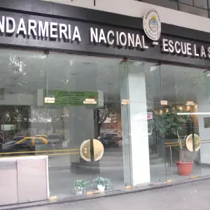 Explosión en la Escuela de Gendarmería: Una bomba provocó tres personas heridas