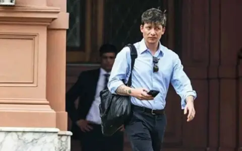 Santiago Caputo