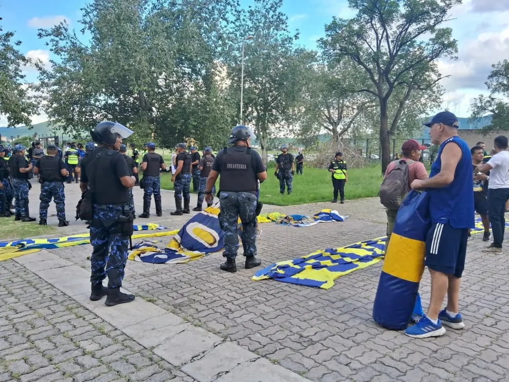 Operativo de seguridad en la venta de entradas.
