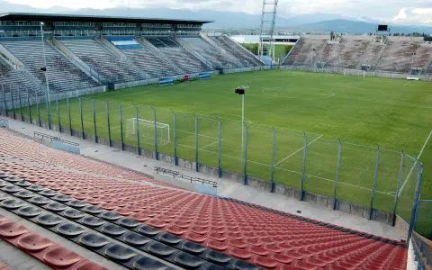 El estadio Martearena recibirá a Boca, este martes desde las 21:15, con altas probabilidades de lluvias
