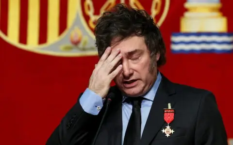 Cayó la confianza en el Gobierno nacional por terces mes consecutivo.